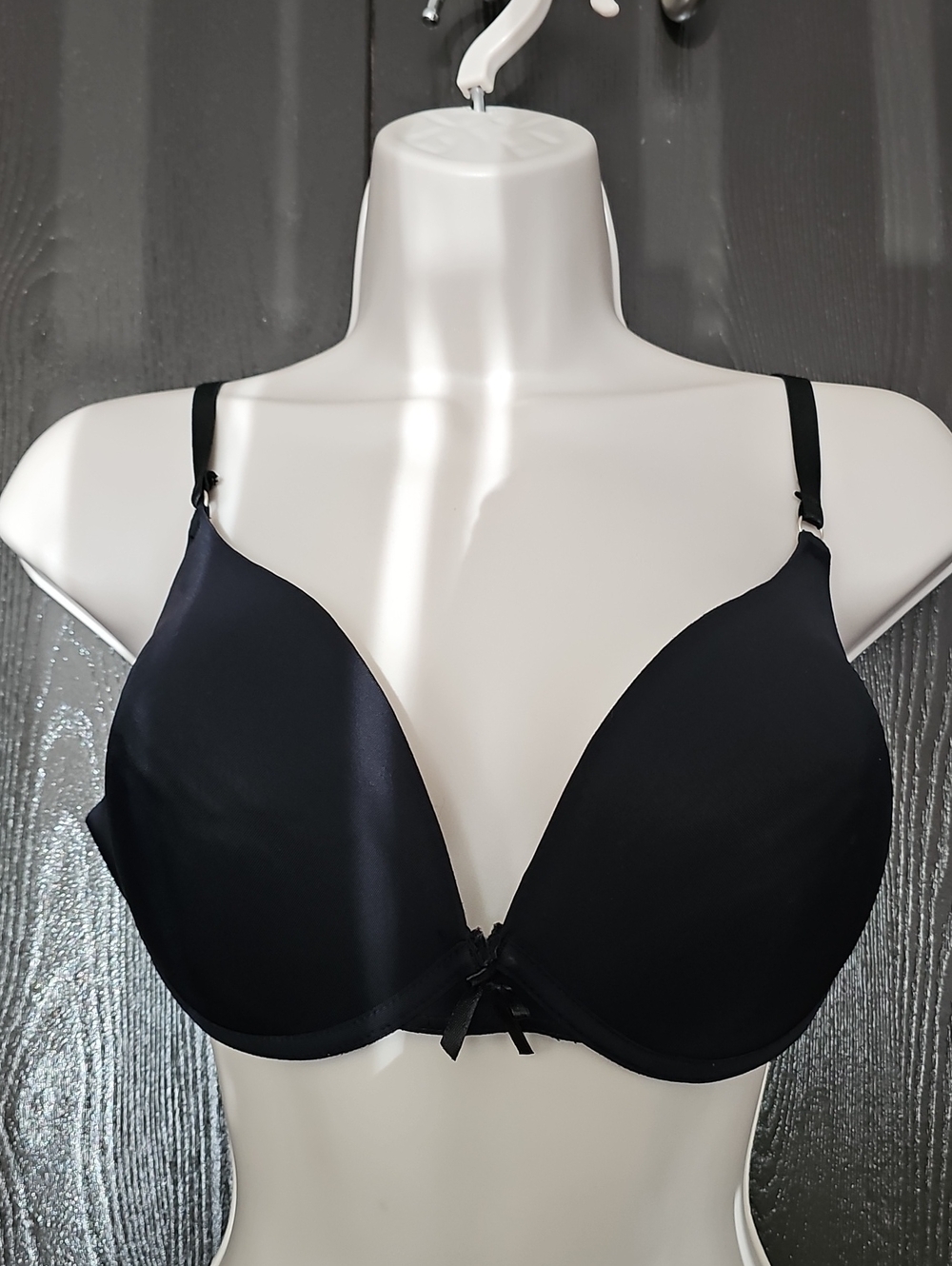 Laundry By Shelli Segal Push-Up Bra 38C New No Tags Black